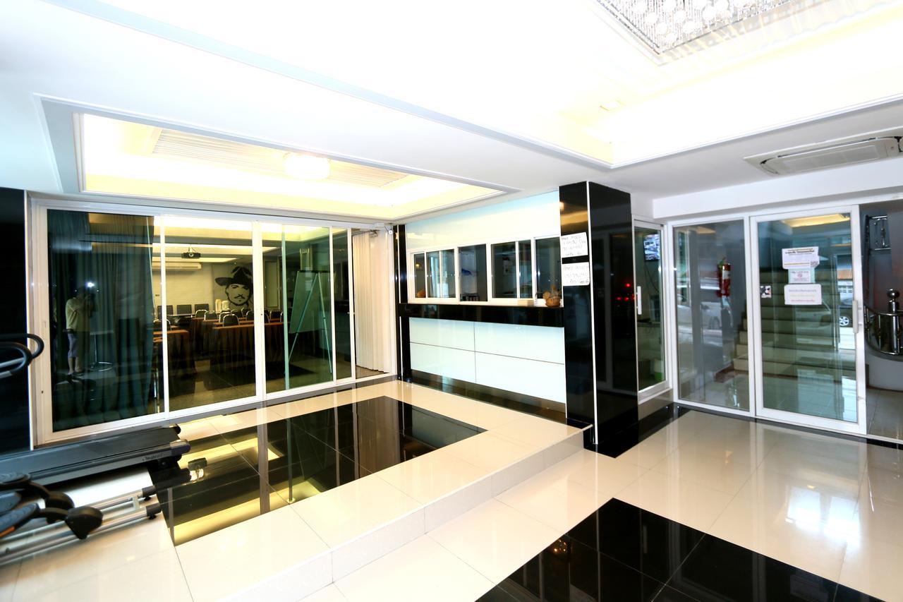 T3 Residence Бангкок Екстер'єр фото