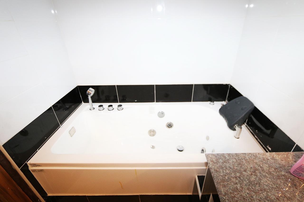 T3 Residence Бангкок Екстер'єр фото